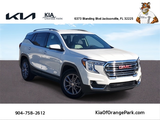 2023 GMC Terrain SLT's photo