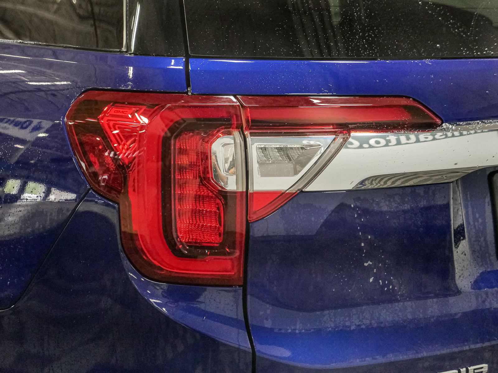 2023 Gmc Acadia SLE photo 14