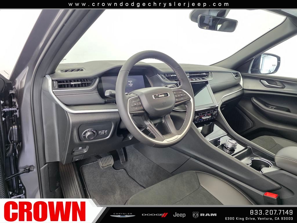 2025 Jeep Grand Cherokee Altitude X photo 16