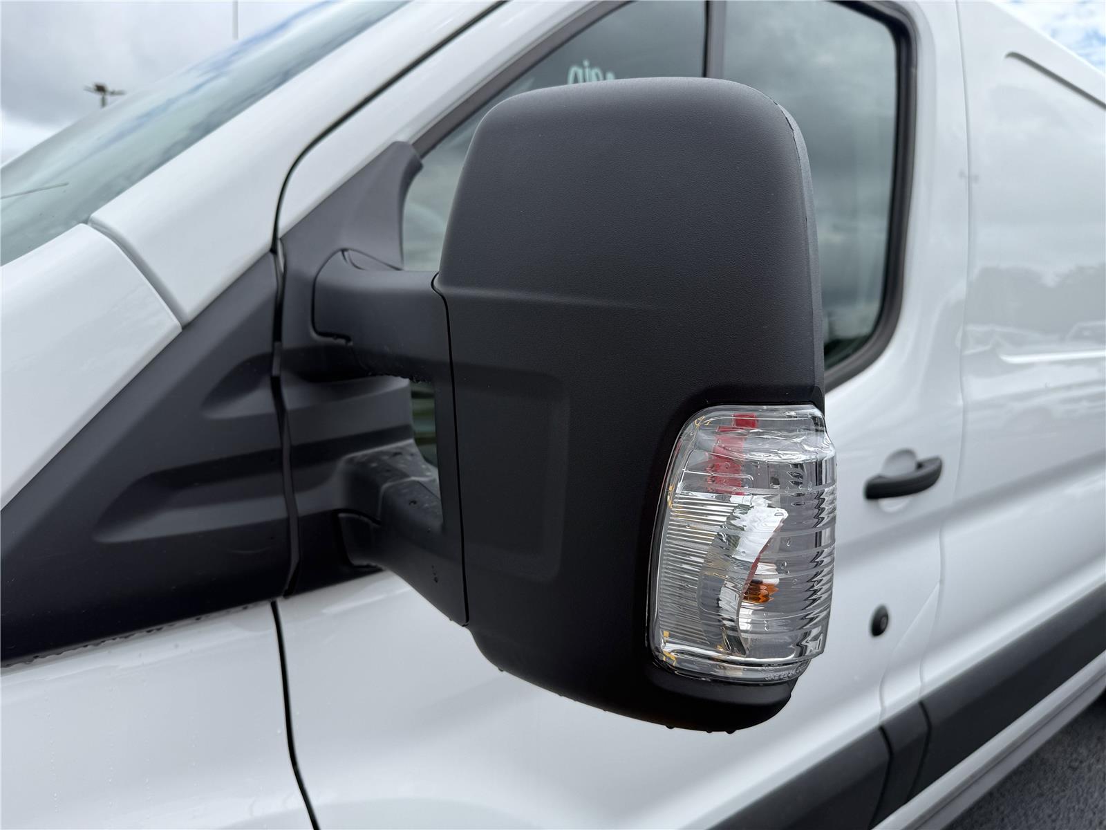 2025 Ford Transit Cargo Van photo 25