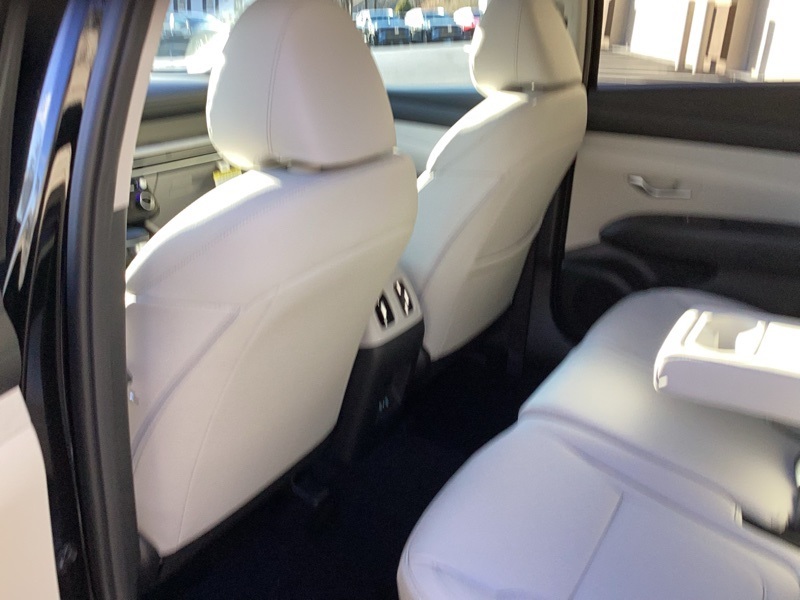 2025 Hyundai Tucson SEL Convenience photo 30