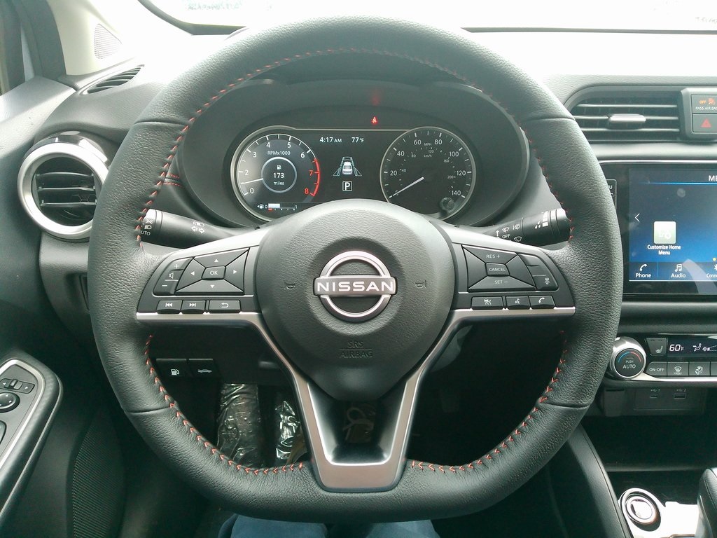 2025 Nissan Versa SR photo 30