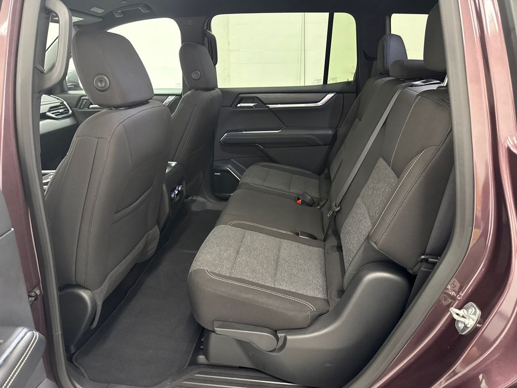 2025 Gmc Acadia Elevation photo 25