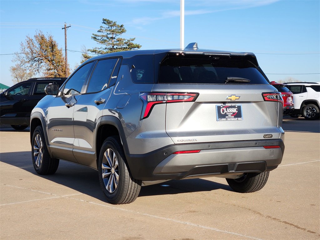 2026 Chevrolet Equinox LT photo 3