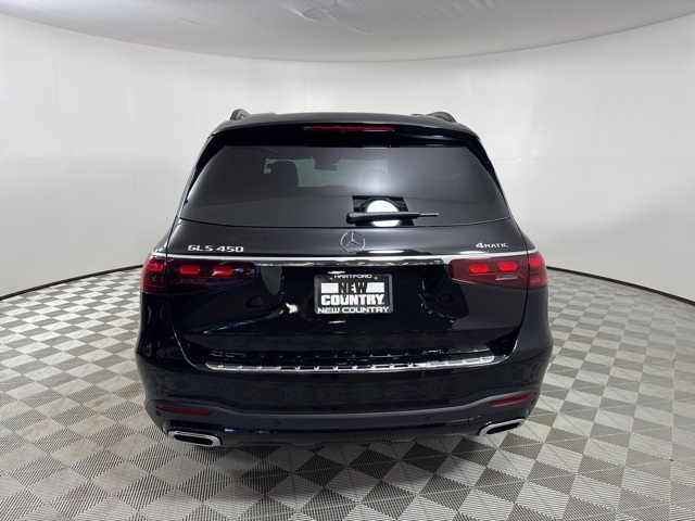 2026 Mercedes Benz GLS 450 4MATIC photo 6