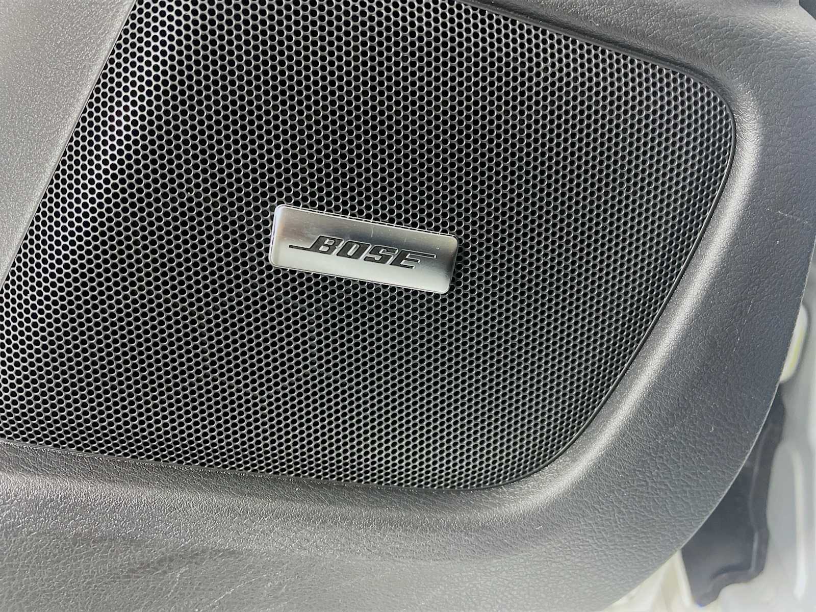 2022 Nissan Sentra SR photo 14