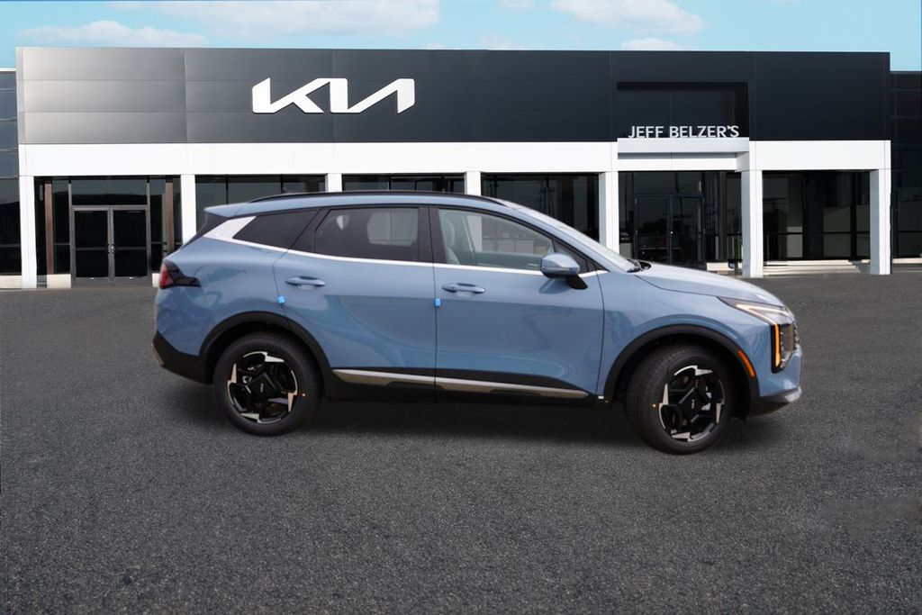 2026 Kia Sportage Hybrid EX photo 2