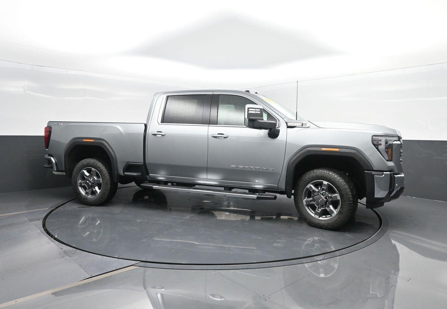 2026 Gmc Sierra 2500 HD SLT photo 3