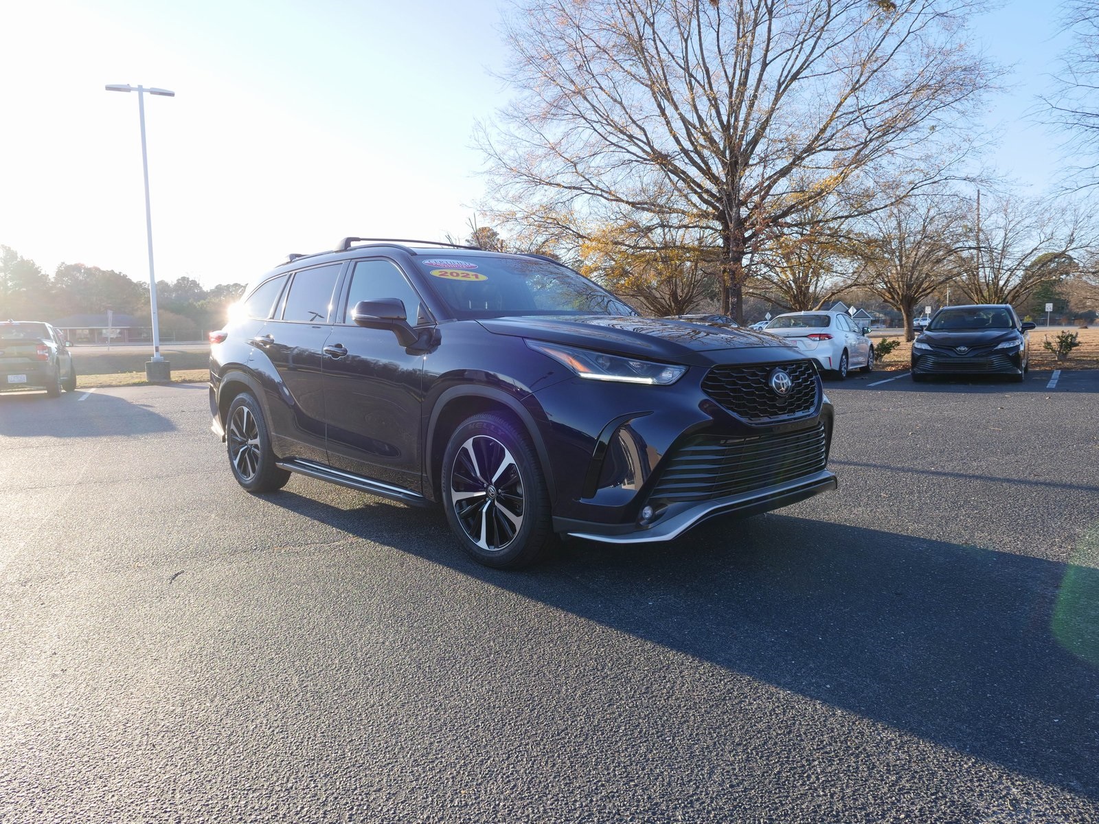 2021 Toyota Highlander XSE's photo