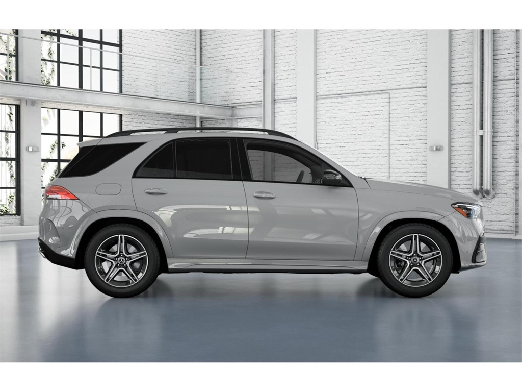 2026 Mercedes Benz GLE 450 4MATIC photo 2