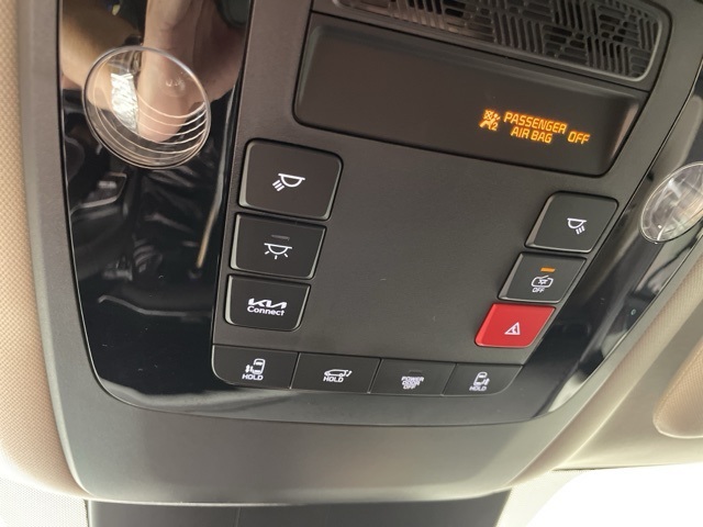 2026 Kia Carnival EX photo 24