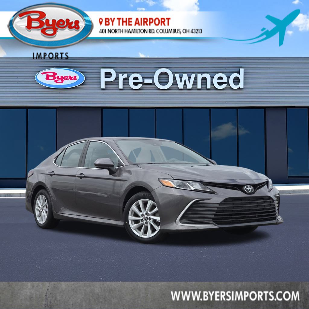 2022 Toyota Camry LE photo 2