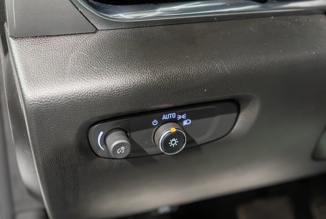 2023 Chevrolet Traverse Cloth photo 16