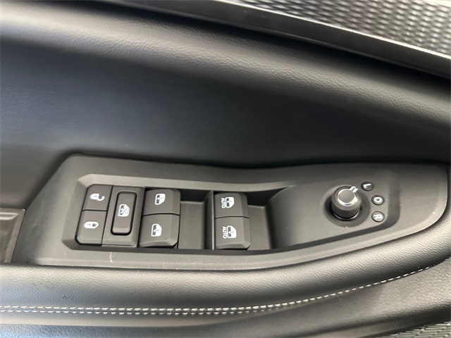 2025 Jeep Grand Cherokee Laredo photo 22