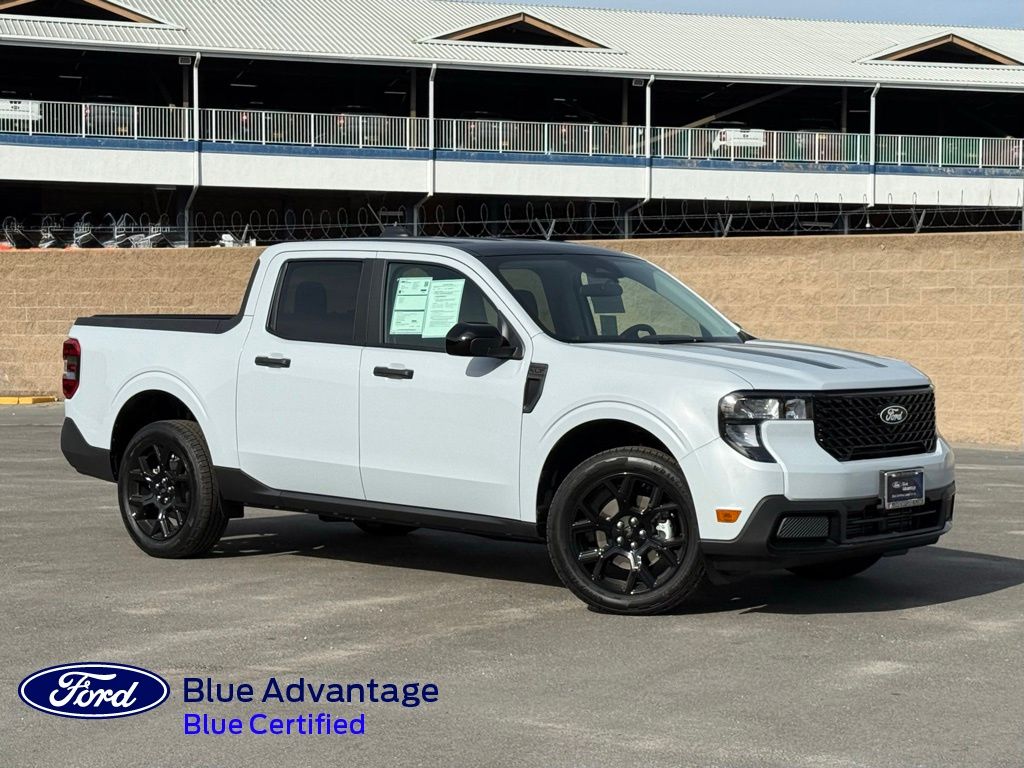 2025 Ford Maverick XLT's photo