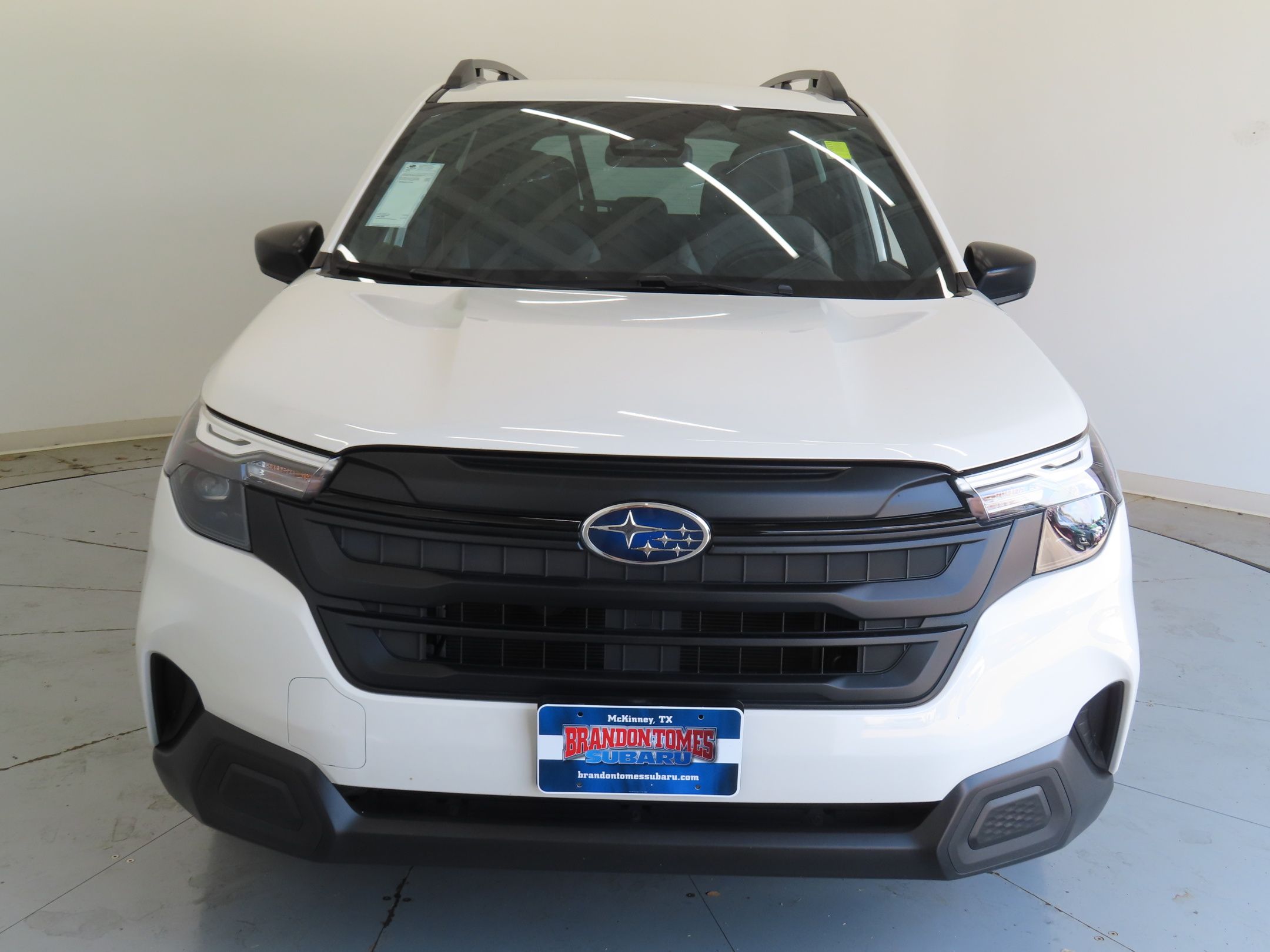 2025 Subaru Forester Base photo 8