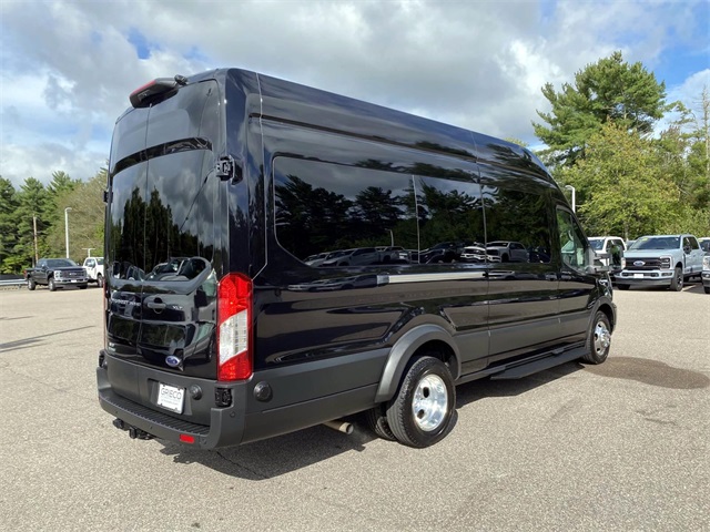2024 Ford Transit photo 3