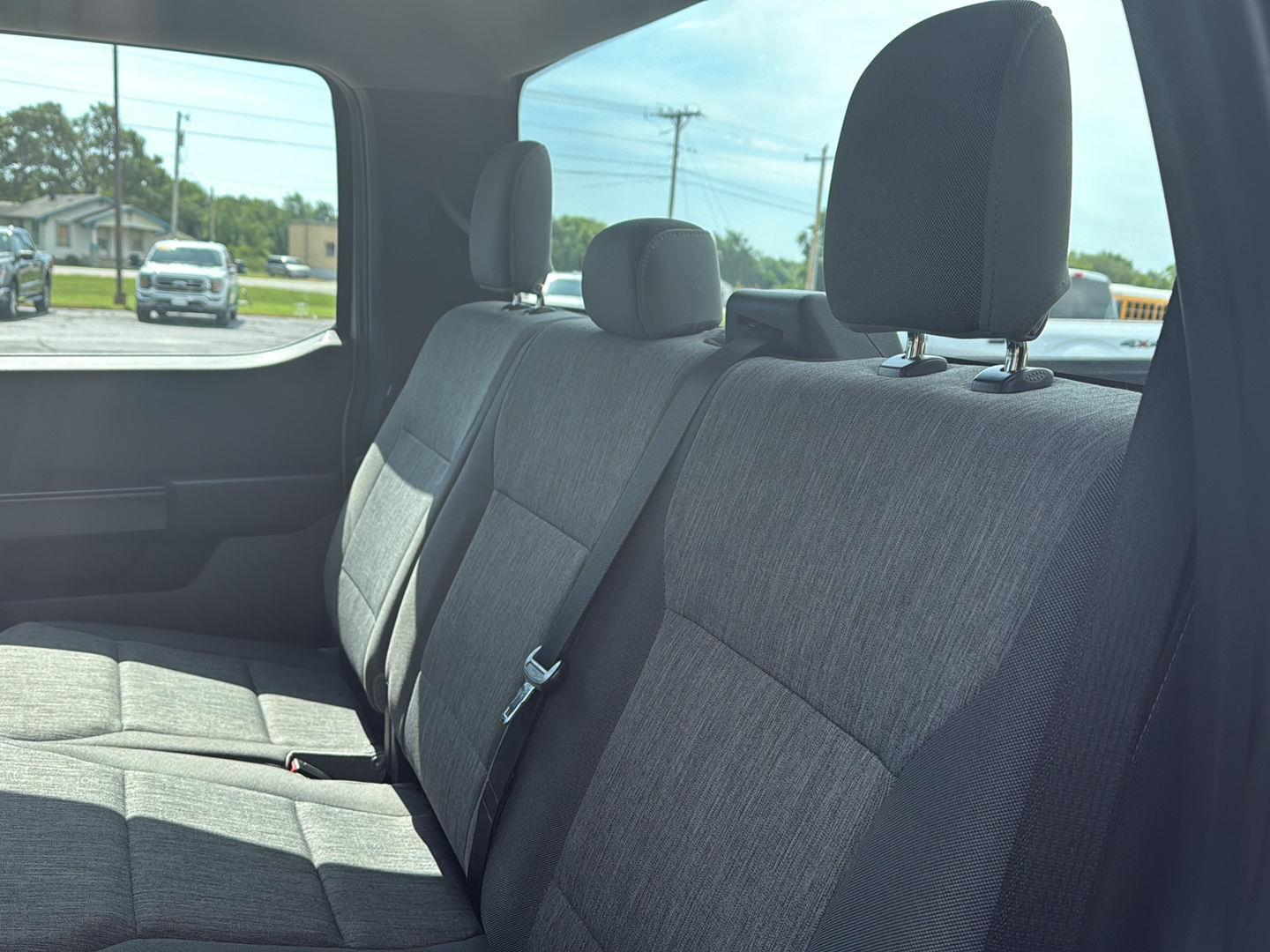 2022 Ford F-150 FX4 photo 8