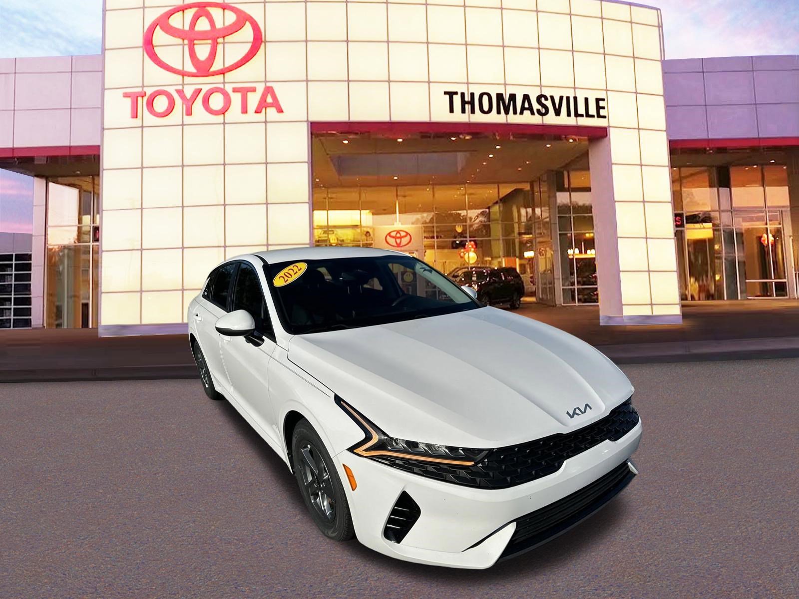 2022 Kia K5 LXS photo 3