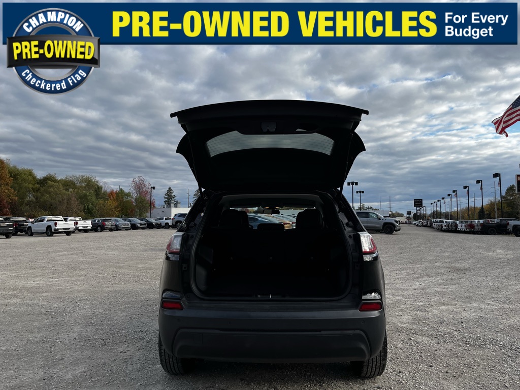 2020 Jeep Cherokee Latitude photo 3