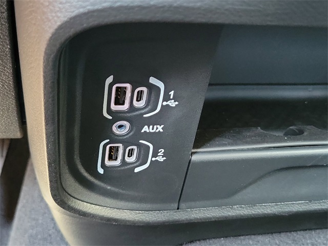 2026 Ram 2500 Tradesman photo 24