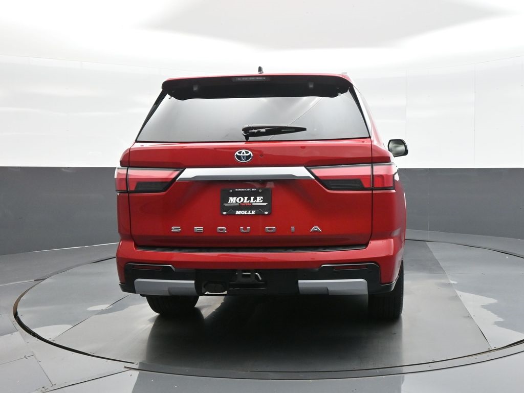 2023 Toyota Sequoia Capstone photo 3