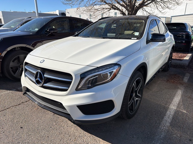2017 Mercedes-Benz GLA-Class GLA250's photo