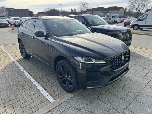 2026 Jaguar F-Pace R-Dynamic S's photo
