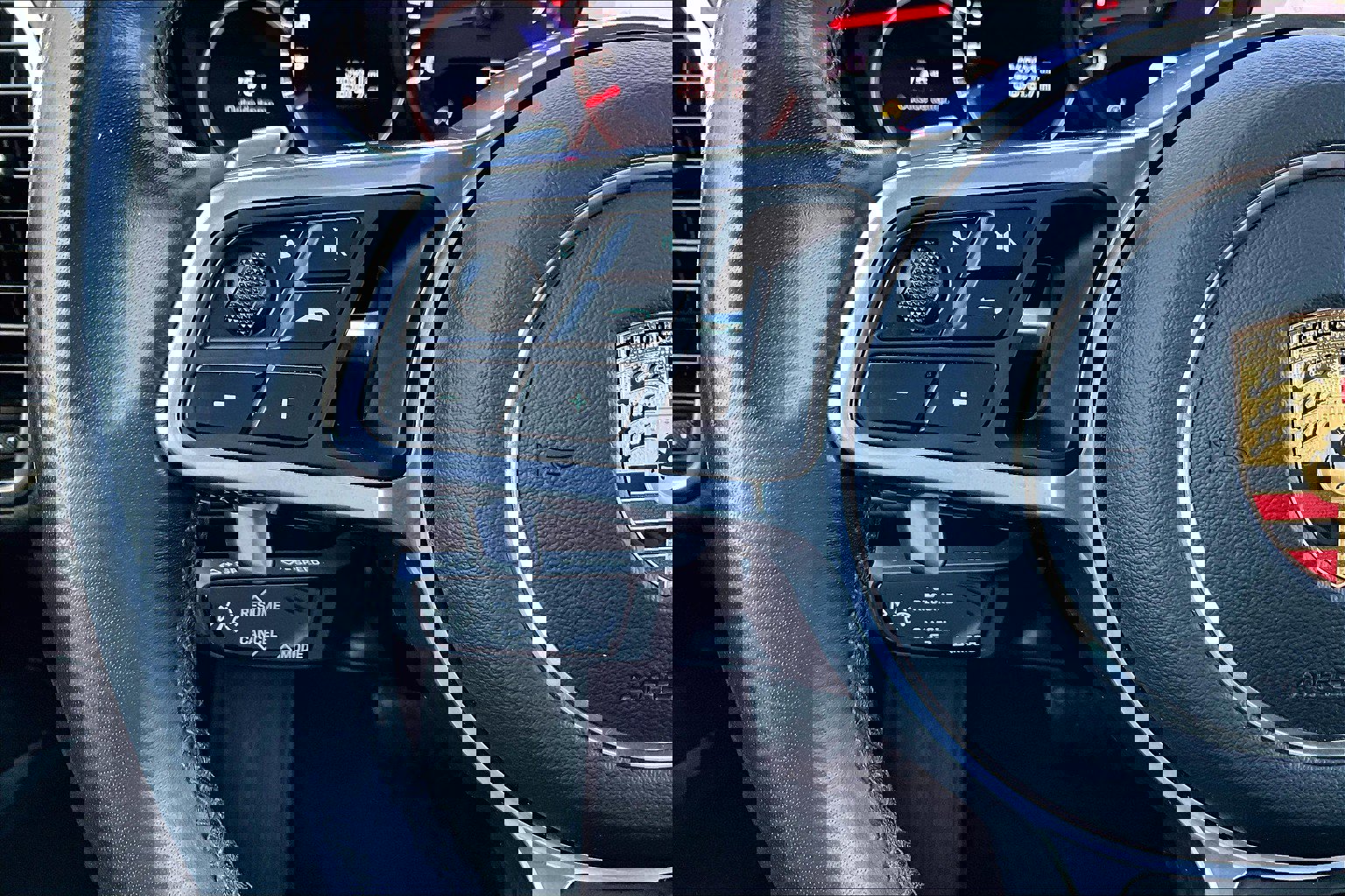 2022 Porsche Cayenne Platinum Edition photo 23