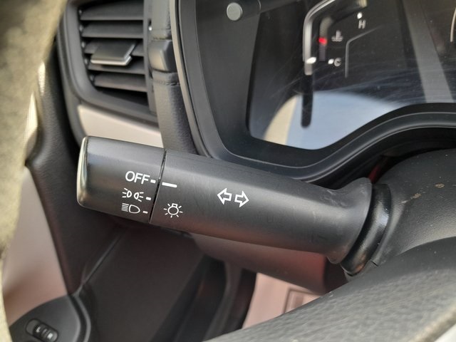2018 Honda CR-V LX photo 14