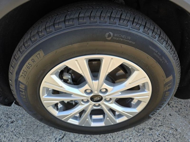2023 Ford Escape Active photo 25