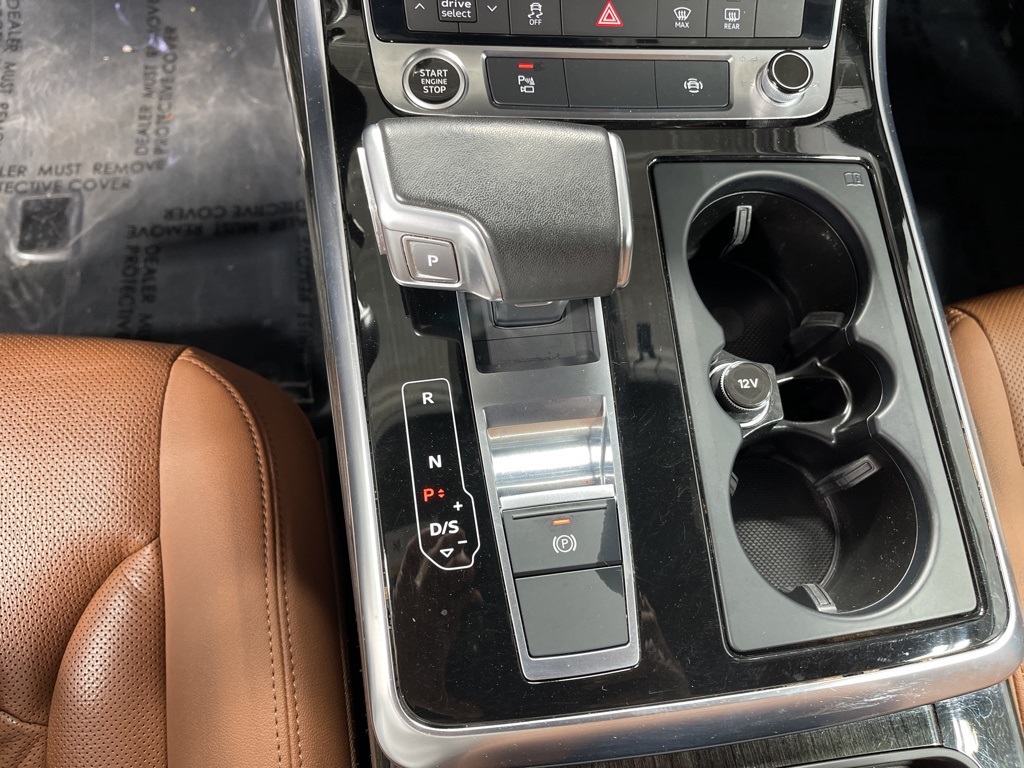 2022 Audi Q8 55 Premium Plus photo 10