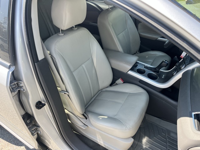 2012 Ford Edge SEL photo 14