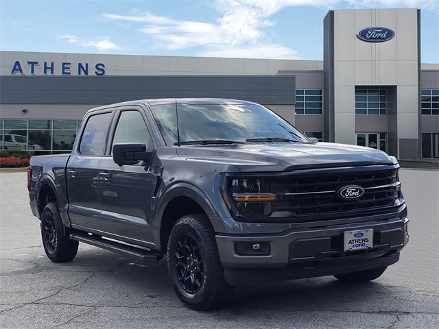 2025 Ford F-150 XLT's photo