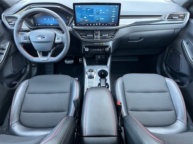 2025 Ford Escape ST-Line Select photo 15