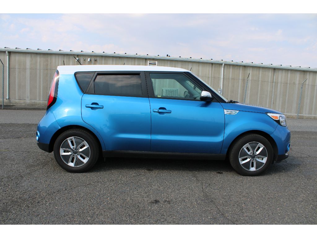 2017 Kia Soul EV photo 8