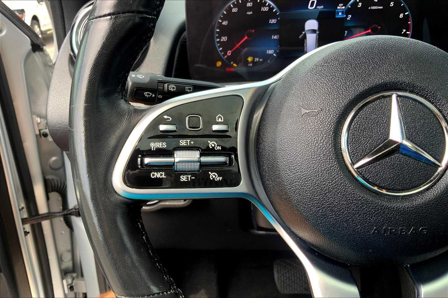 2023 Mercedes Benz GLB 250 4MATIC photo 22