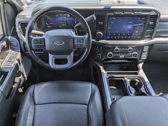 2023 Ford F-250 photo 11