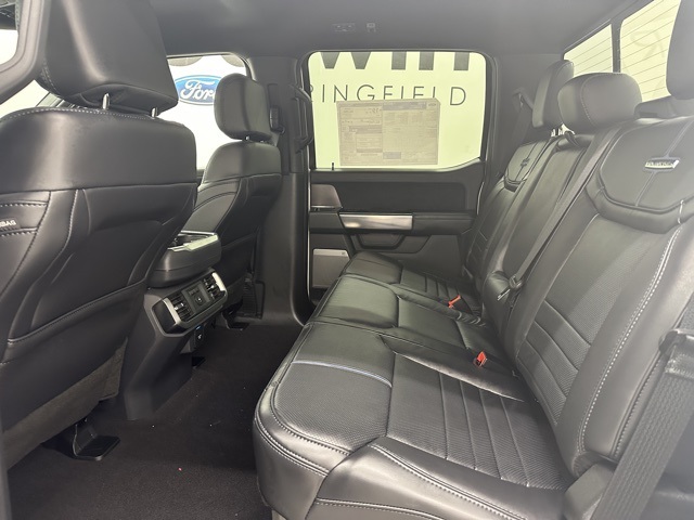 2025 Ford F-150 Platinum photo 22