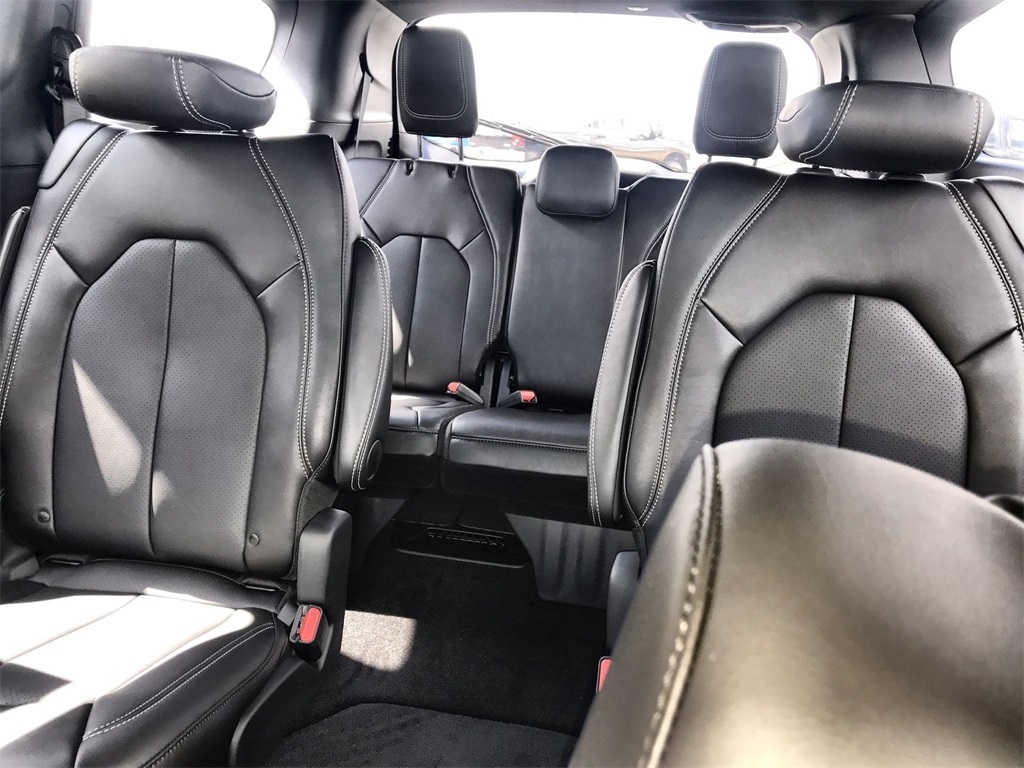 2026 Chrysler Pacifica photo 22