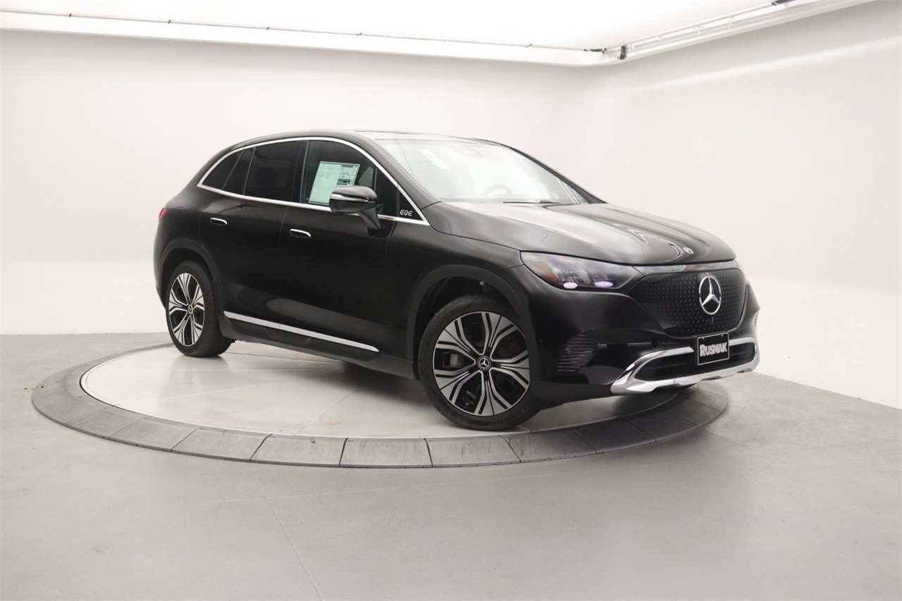 2026 Mercedes-Benz EQE SUV Base's photo