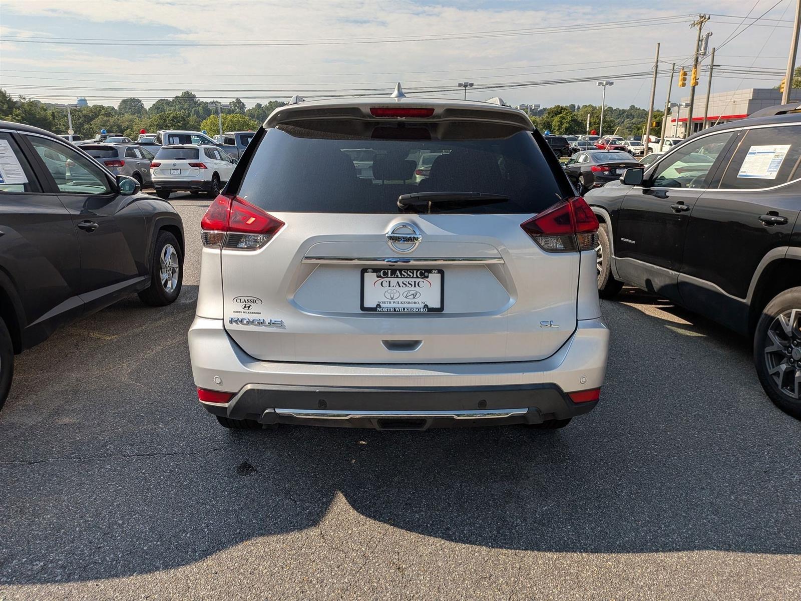 2020 Nissan Rogue SL photo 4