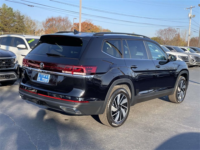 2026 Volkswagen Atlas SE Technology photo 4