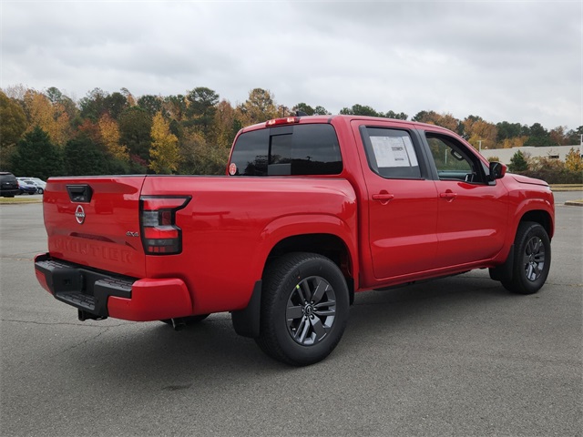 2026 Nissan Frontier SV photo 3