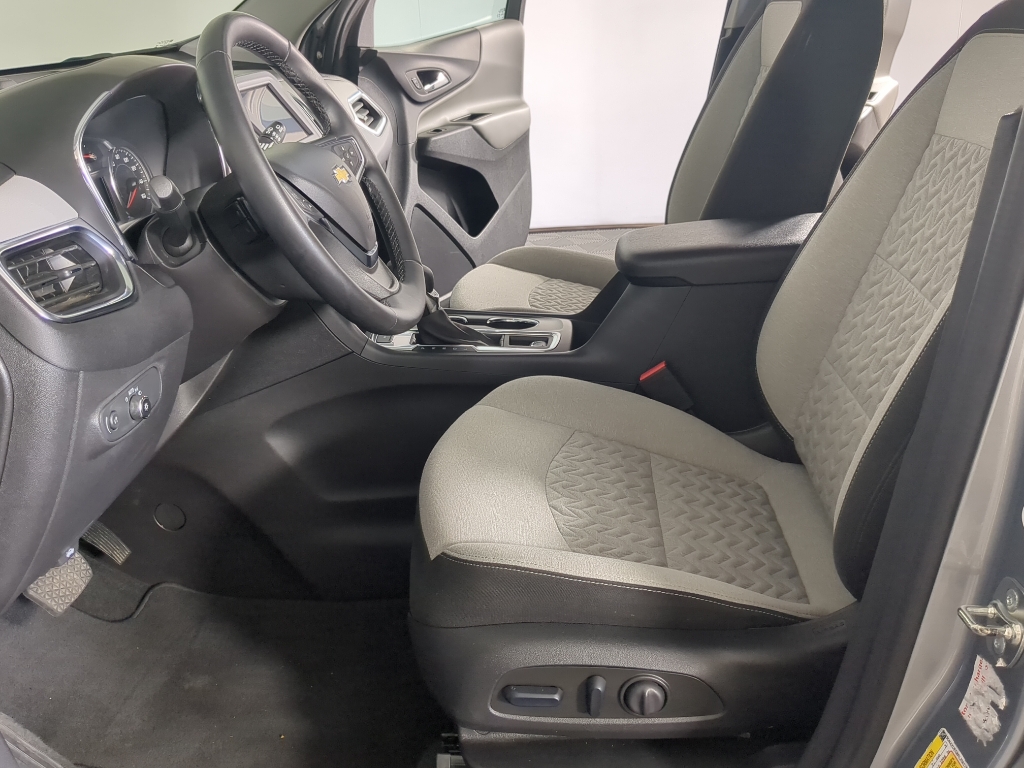 2024 Chevrolet Equinox LT photo 9