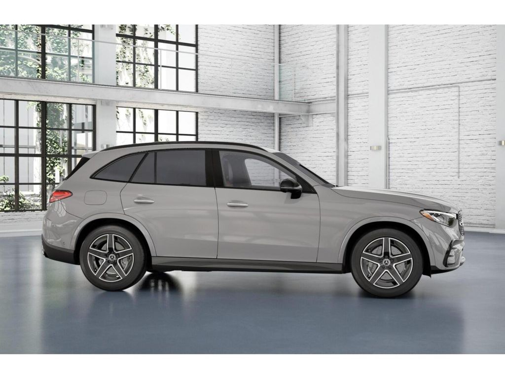 2025 Mercedes Benz GLC 300 4MATIC photo 13