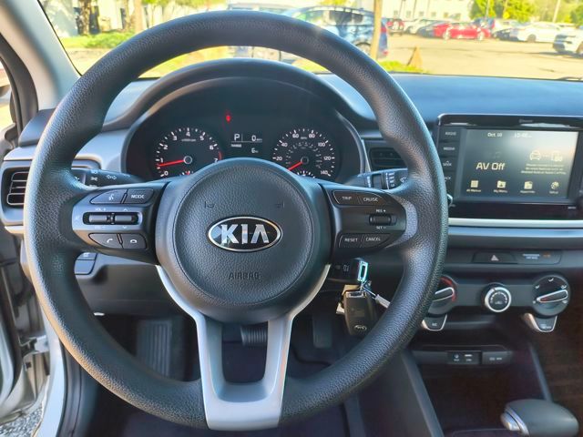 2020 Kia Rio S photo 3