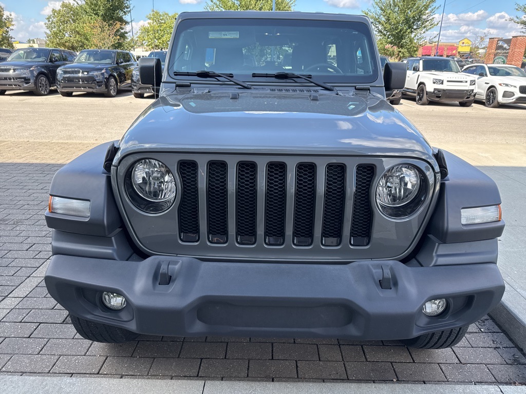 2022 Jeep Wrangler Unlimited Sport Altitude photo 2