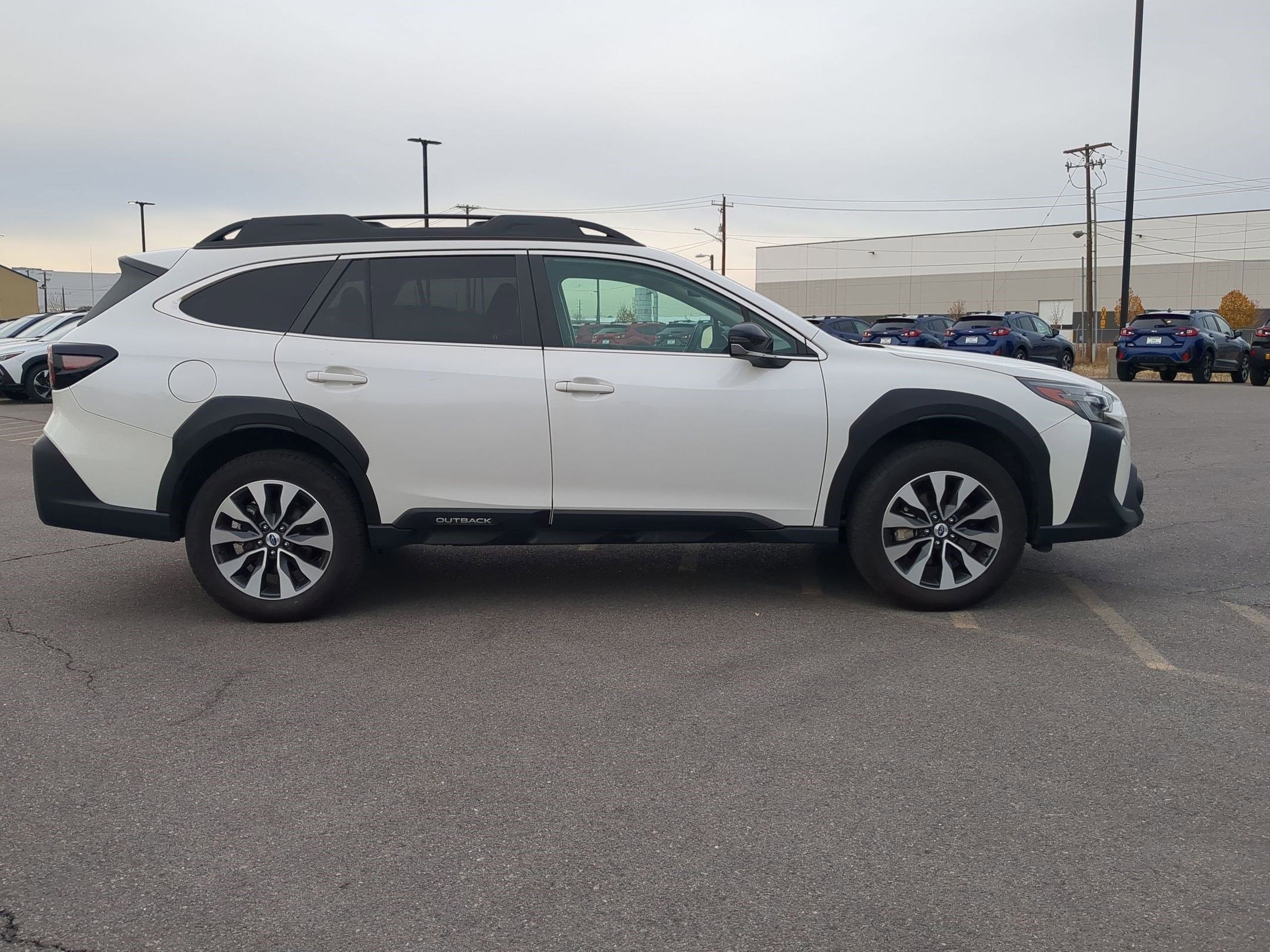 2024 Subaru Outback Limited photo 2