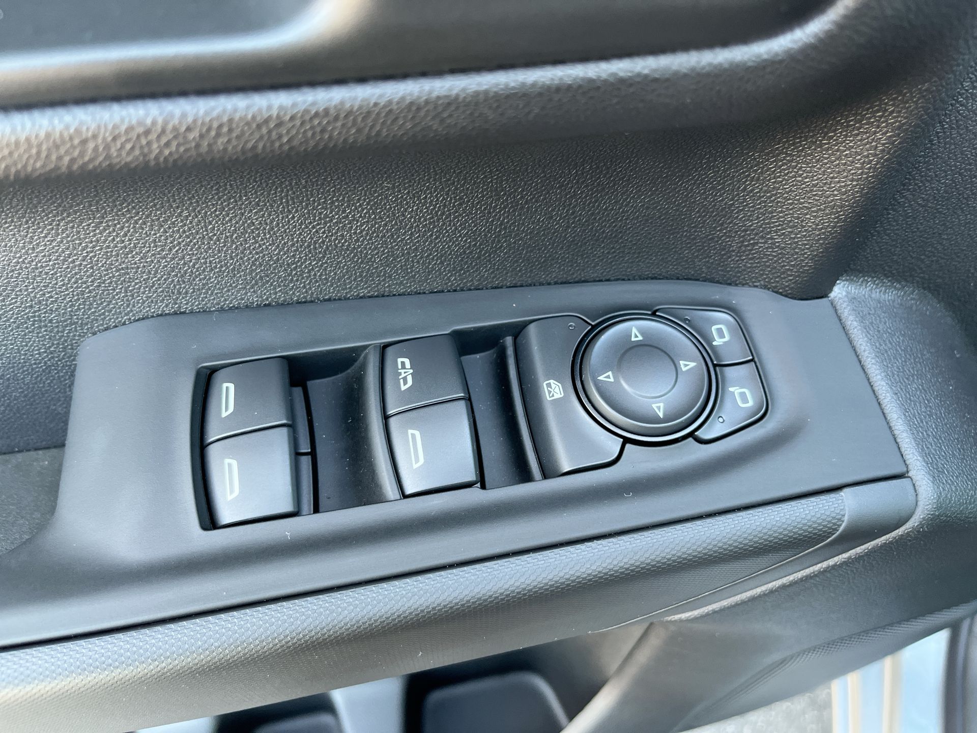 2026 Chevrolet Silverado 1500 photo 23